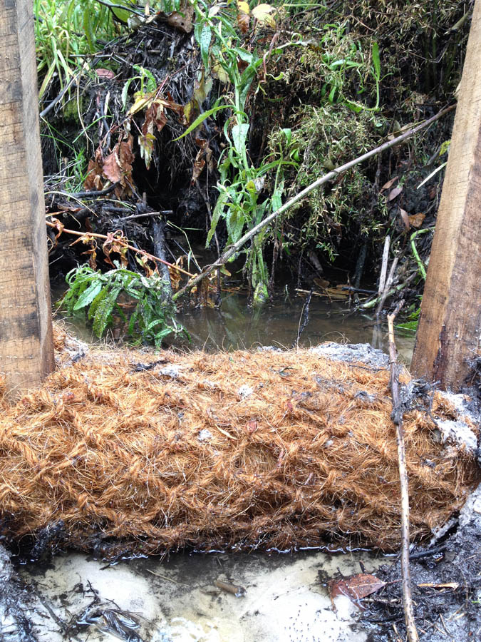 Erosion control fiber roll